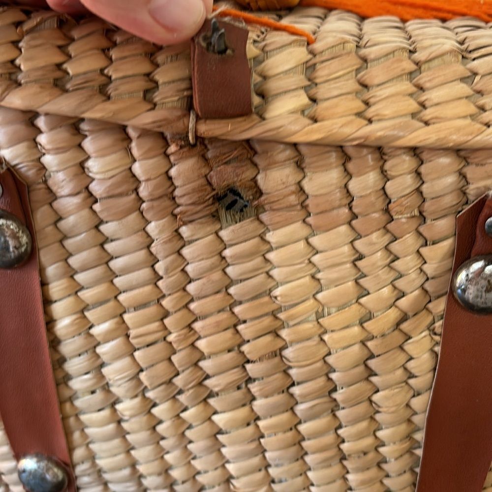 Handcrafted Floral Woven Tote Bag Vintage Orange and tan - Picture 5 of 11